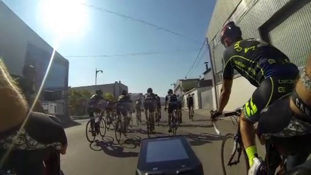 Recorremos la carretera de Oliva donde han muerto atropellados 4 ciclistas en un mes