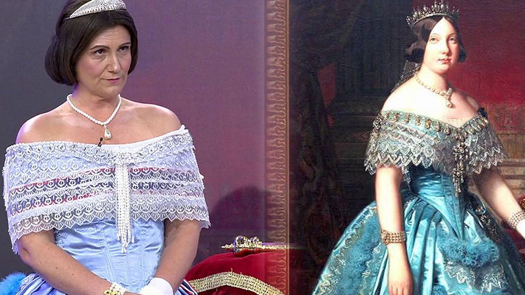 Carlota Corredera se convierte en la Reina Isabel II de ‘Sálvame’