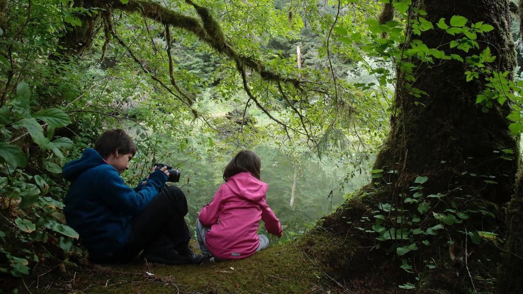 Unai y Amaia en la selva