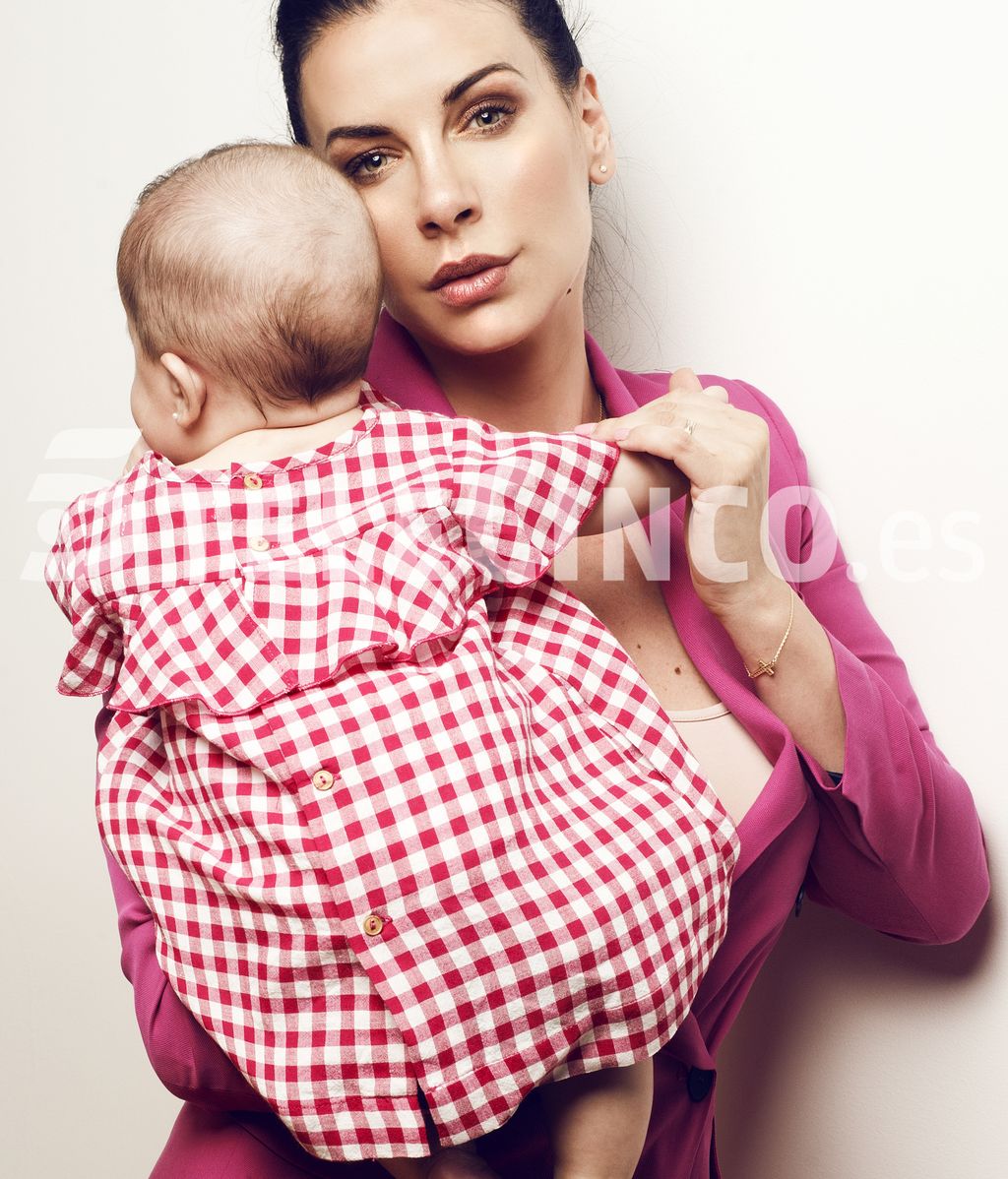 Laura Campos: "Mi chico y yo nos conocimos por Facebook"