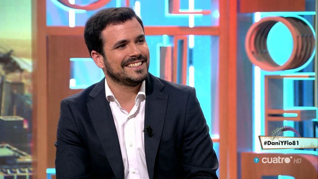 Alberto Garzón se lanza a la música electrónica junto a Piqueras en 'Dani y Flo'