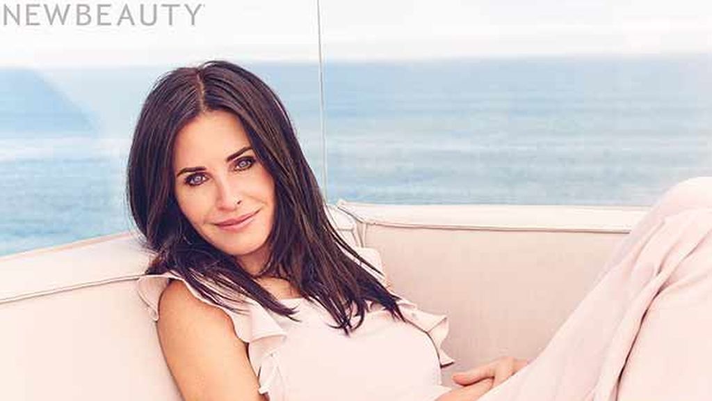 Courteney Cox olvida los rellenos faciales y apuesta por lo natural