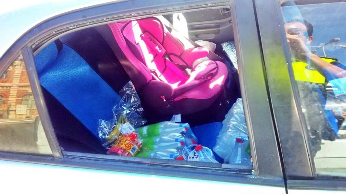 Deja a su hija de dos años dentro de un coche a pleno sol en Almería