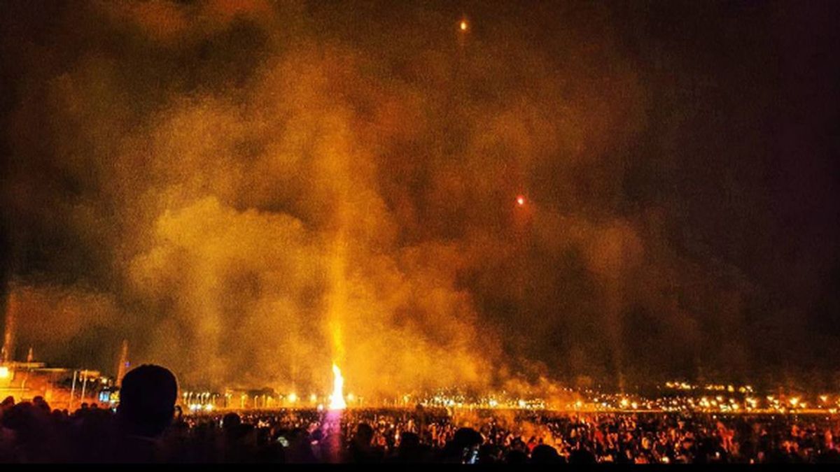 ¡La noche más larga del año en imágenes! Las hogueras de San Juan 2017