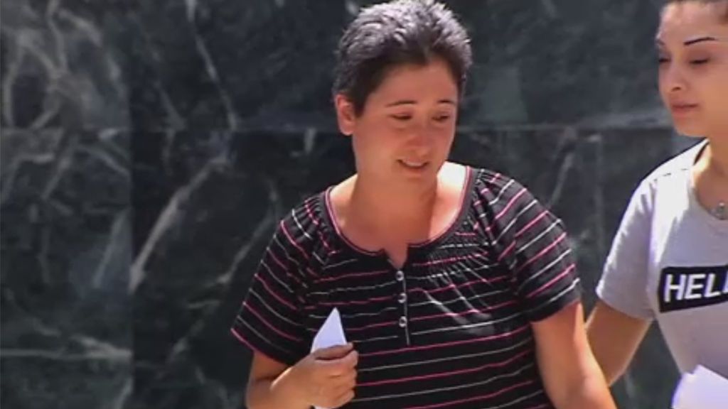 En libertad con cargos la madre que dejó a su hija encerrada en un coche en Almería