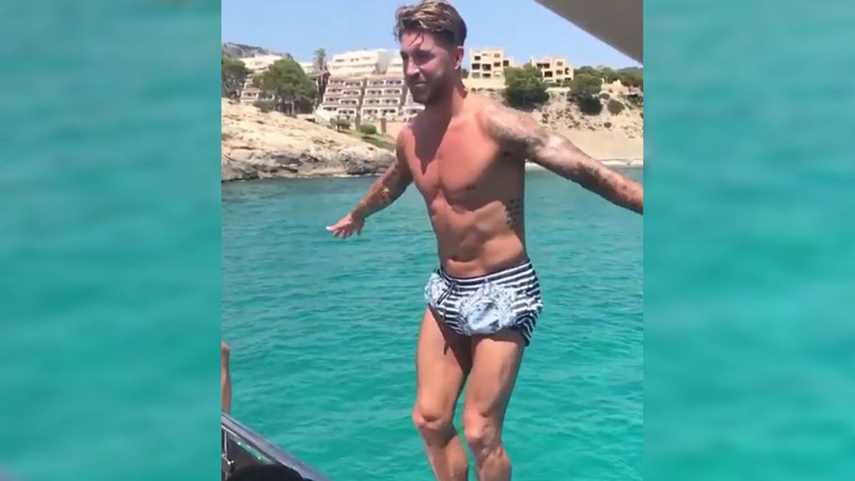 Sergio Ramos y su ‘mortalaco’ en sus increíbles vacaciones en Ibiza