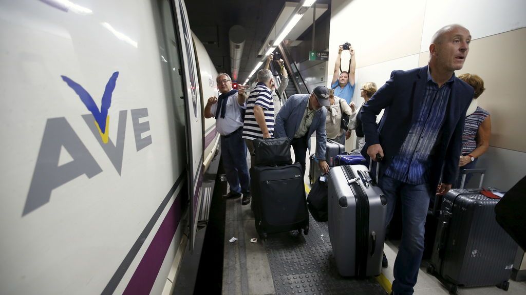 Renfe agota en 54 minutos los 25.000 billetes que oferta cada mes