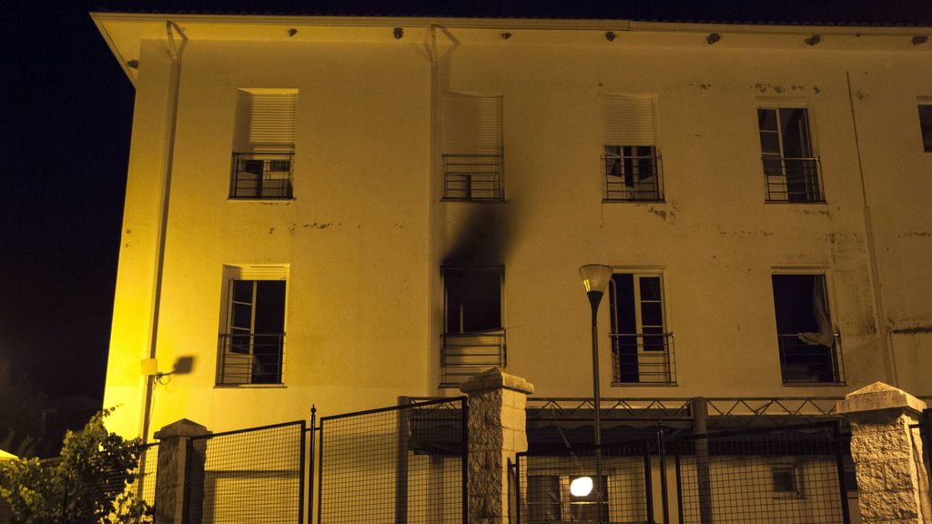 Luto en Olvera (Cádiz) por la muerte en el incendio de una residencia de una pareja de ancianos