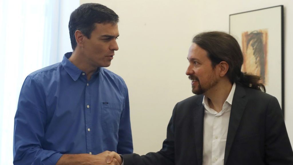 Pedro Sánchez y Pablo Iglesias se reúnen por primera vez en 15 meses