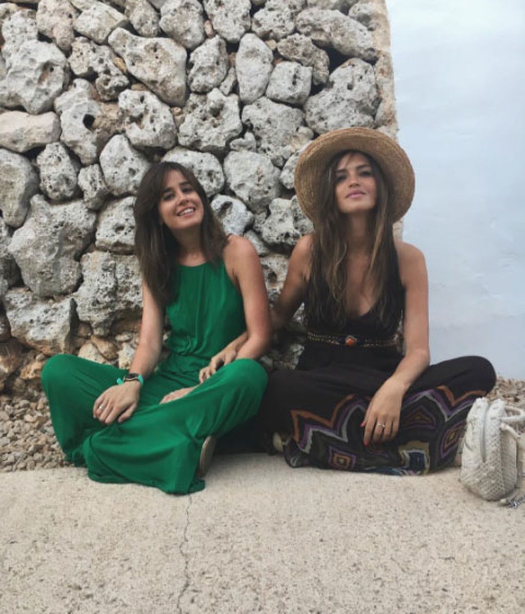 Sara: "Ella está muy contenta y dice que mañana no llueve. Veremos"