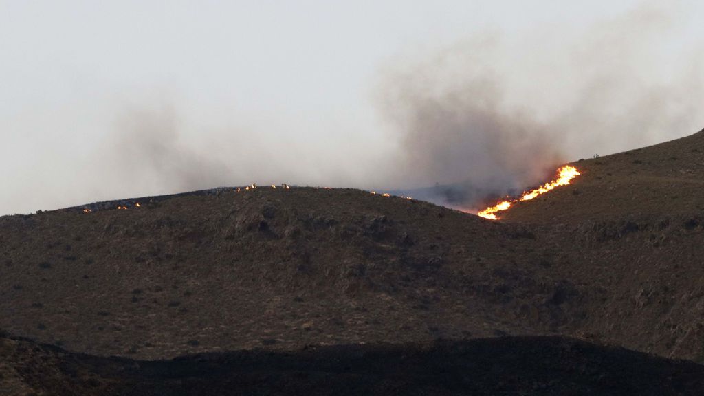 Dos nuevos incendios afectan a parques naturales en Almería y Cádiz