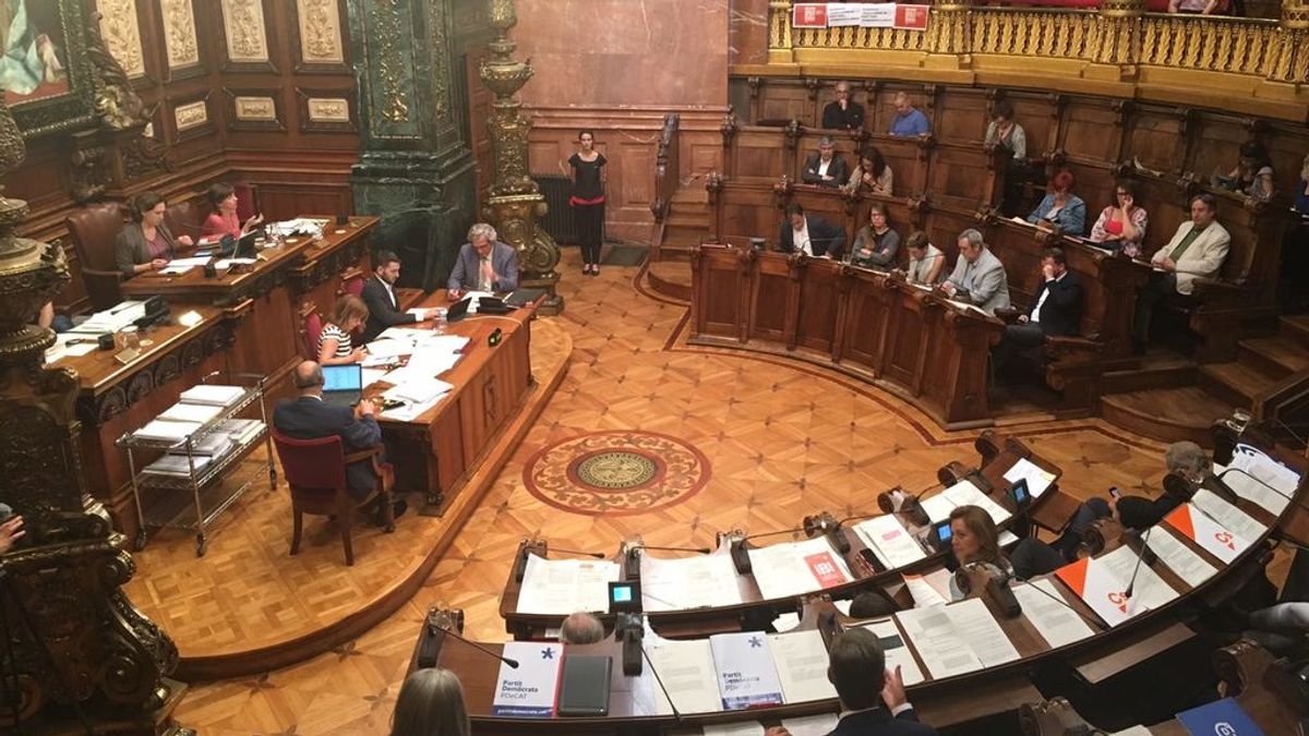 El Ayuntamiento de Barcelona aprueba un Código Ético que permite la contratación de familiares