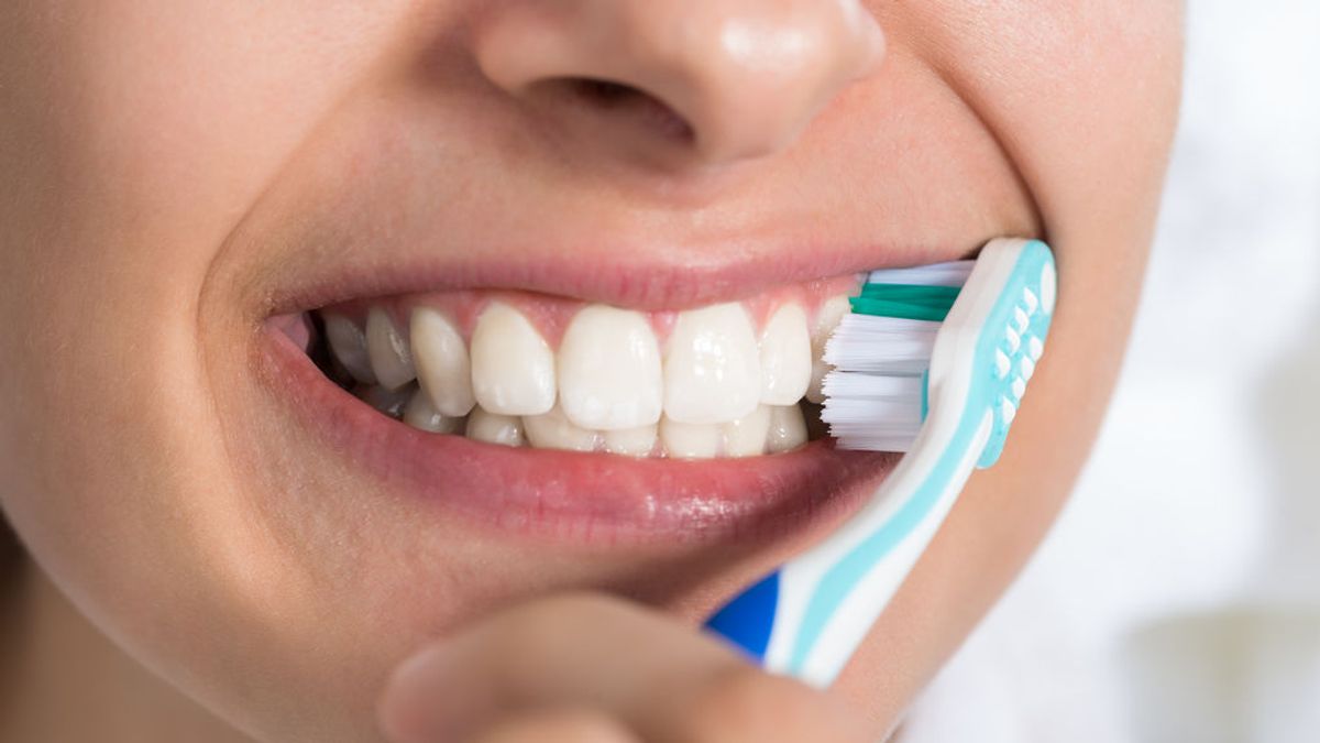 Cuatro errores que todos cometemos a la hora de lavarnos los dientes