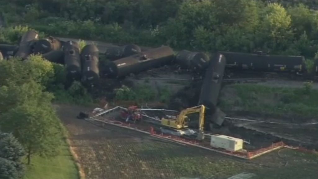 Descarrila un tren de mercancías en Chicago