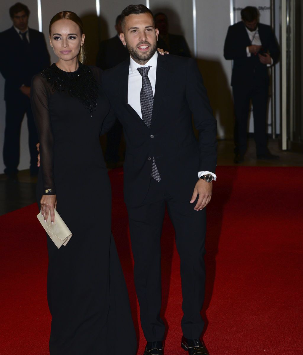 Muchos compañeros del delantero, entre los invitados