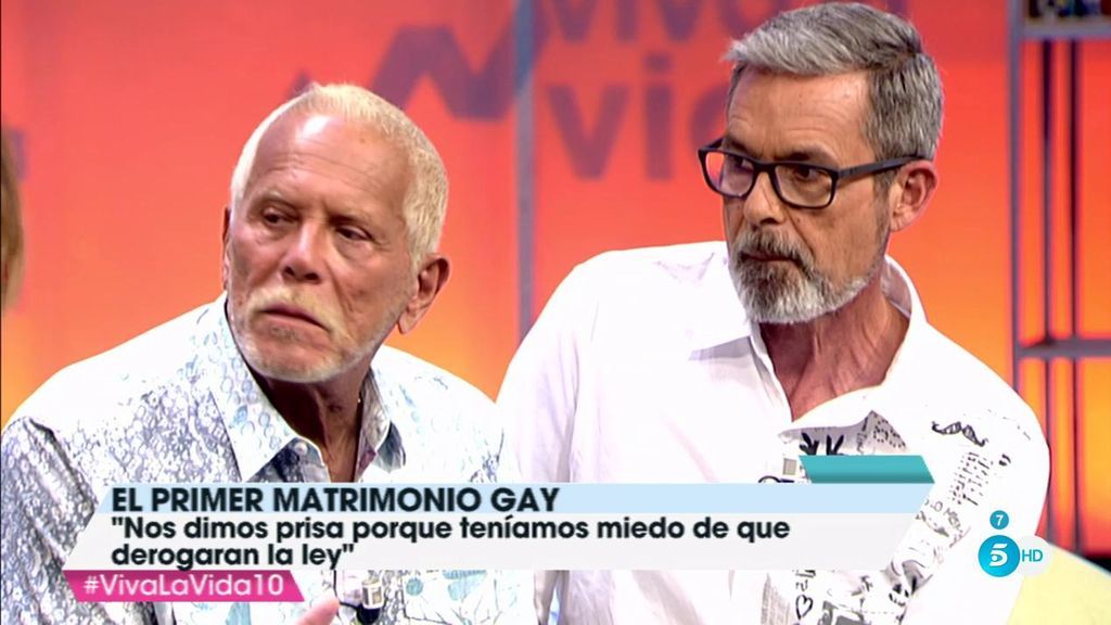 Primer matrimonio gay en España: "Tenemos fama de promiscuos, no nos han dejado ser otra cosa"