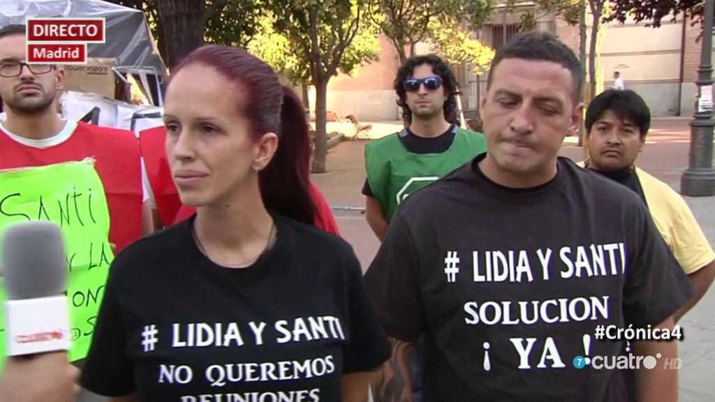 El drama de Lidia y Santi: desahuciados con sus cuatro hijos menores
