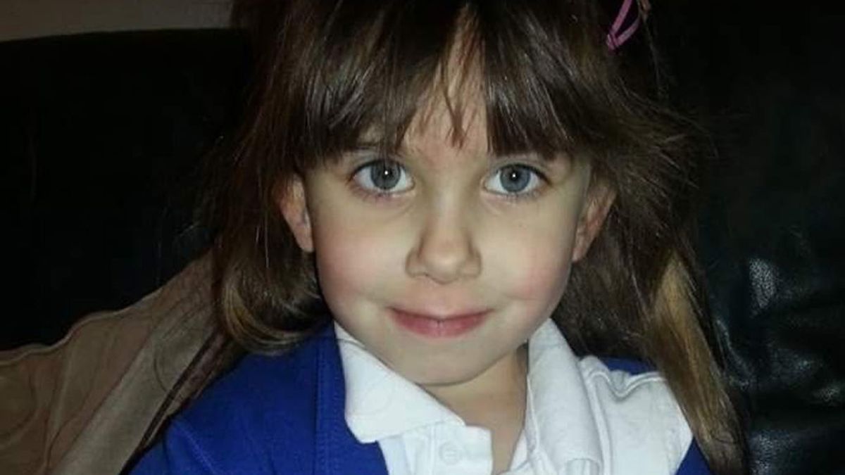 Una menor admite haber apuñalado hasta la muerte a una niña de 7 años
