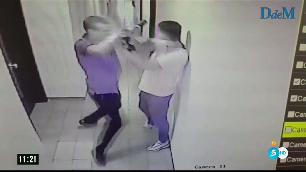 Brutal paliza entre ingleses en los pasillos de un edificio turístico de Magaluf