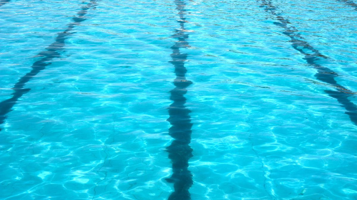 Atendidas 72 personas por inhalación de cloro en unas piscinas de Tolosa
