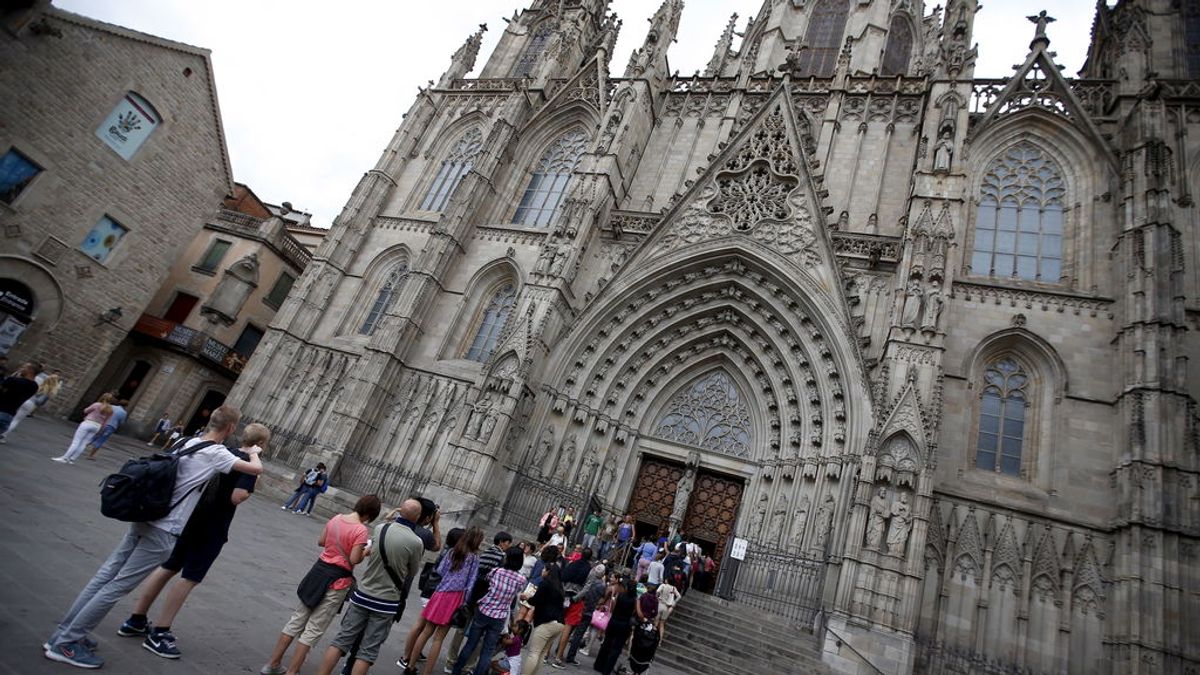 La CUP pide expropiar la Catedral de Barcelona y convertirla en economato