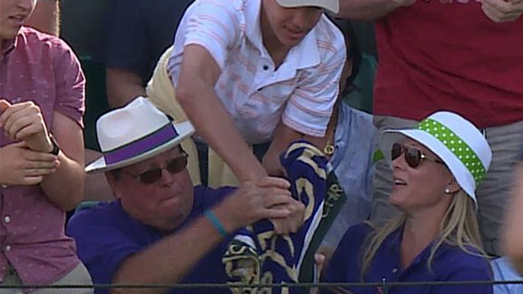 El niño al que le robaron la toalla de Sock en Wimbledon, recibirá una de cada Grand Slam