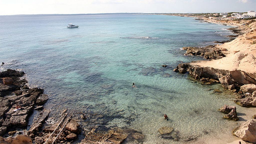 Caló d'es Mort, en Formentera