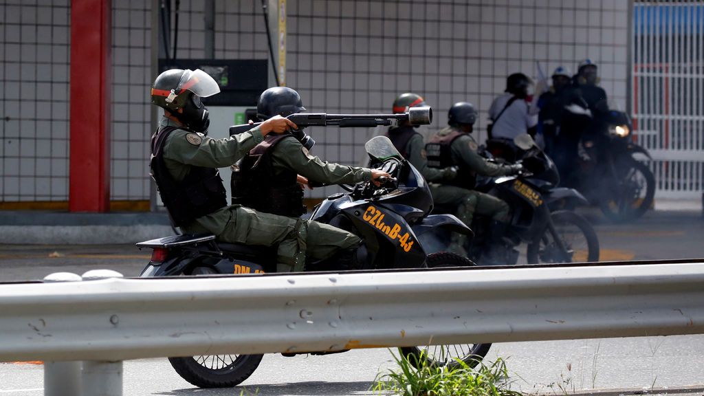 Las manifestaciones no paran a Maduro que sigue con su  su plan constituyente