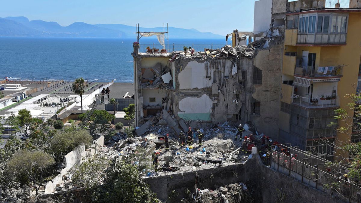 La Policía de Nápoles confirma ocho muertos por el colapso del edificio en Torre Annunziata
