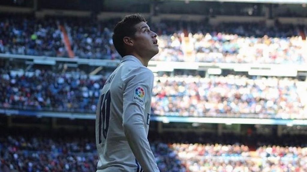 ¿Sobra James? El Real Madrid busca el sitio para el colombiano tanto dentro como fuera