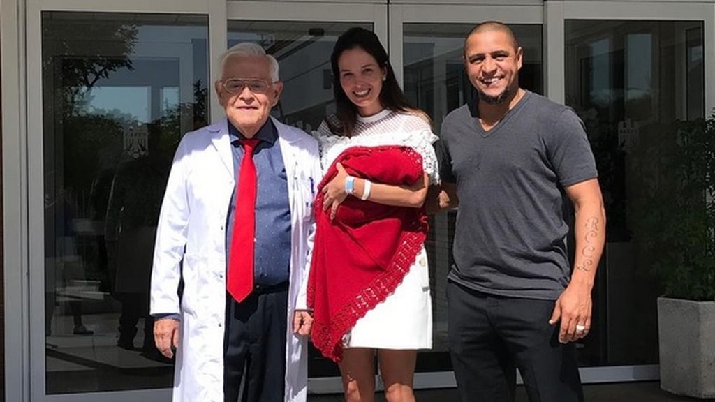 Roberto Carlos tiene su noveno hijo a los 44 años con su mujer Mariana Lucón