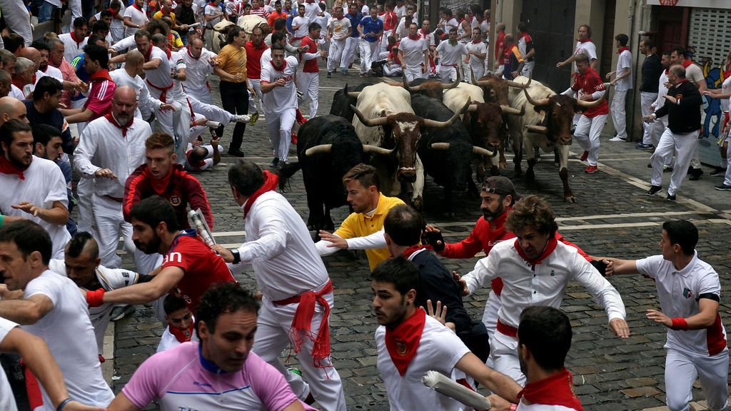 Emocionante encierro sin heridos con toros de Fuente-Ymbro