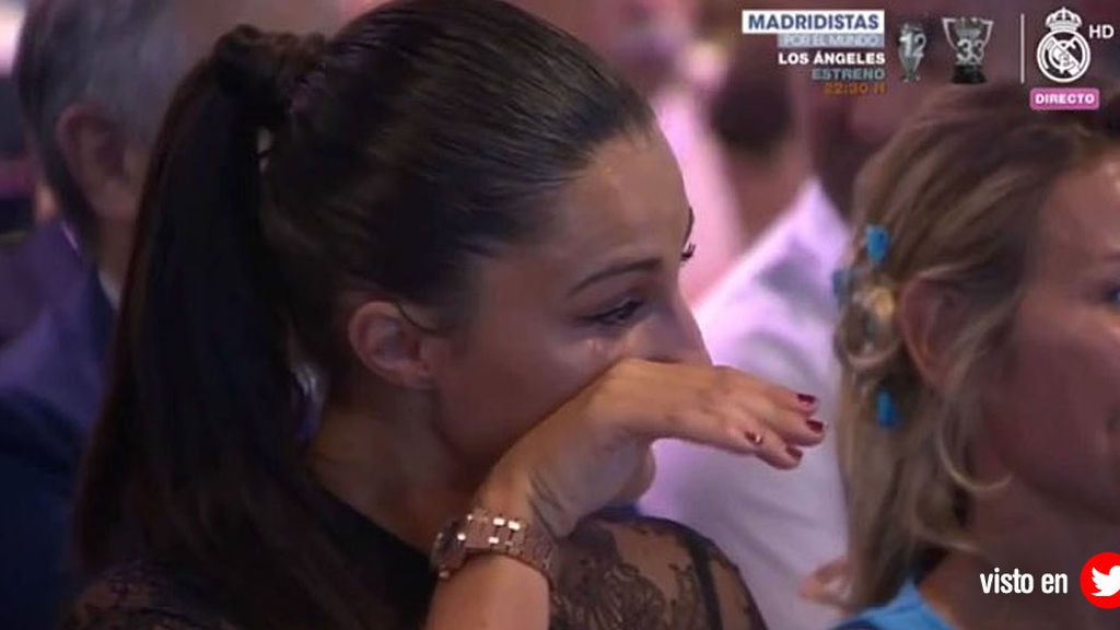 La novia de Theo se emocionó con sus primeras palabras como nuevo jugador madridista La novia de Theo se emocionó con sus primeras palabras como nuevo jugador madridista