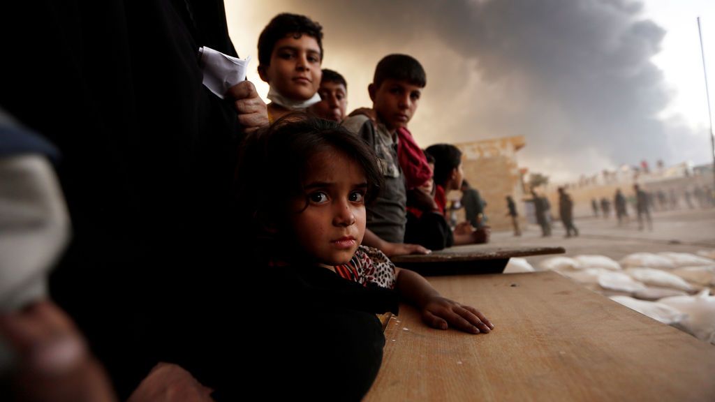 Desplazados en Qayyara, al sur de Mosul, Irak