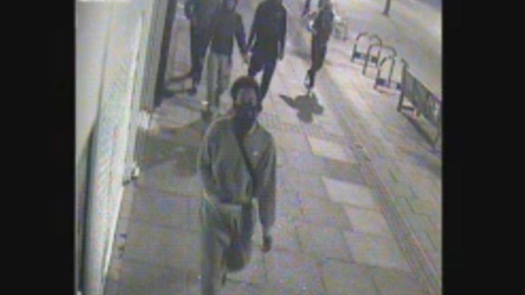 La Policía de Londres pide ayuda para localizar a un grupo sospechoso de atacar con ácido a tres adolescentes