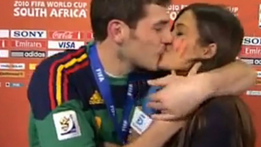 ¡Iker Casillas y Sara Carbonero! Siete años del beso en Sudáfrica que emocionó a toda España