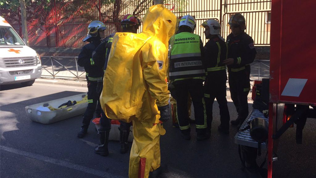 Intoxicadas 17 personas por un escape de cloro en una piscina en Móstoles (Madrid)