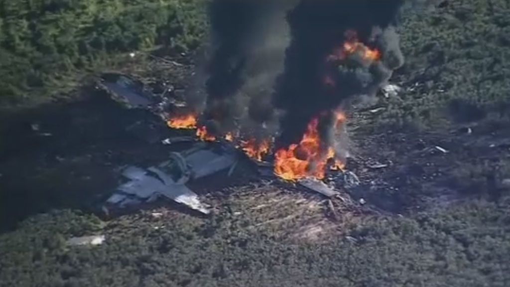 Mueren 16 personas en el accidente de una avioneta militar en Misisipi