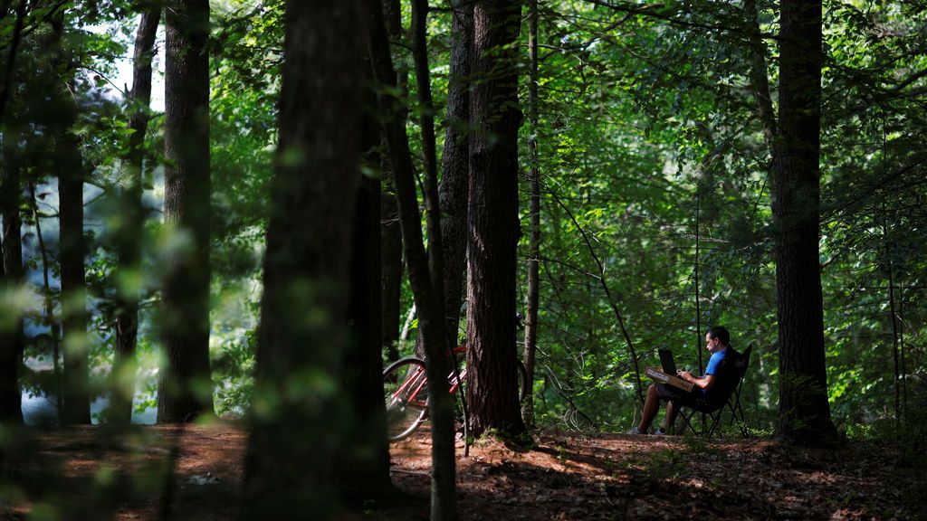 200º cumpleaños de Henry David Thoreau, autor del libro "Walden"