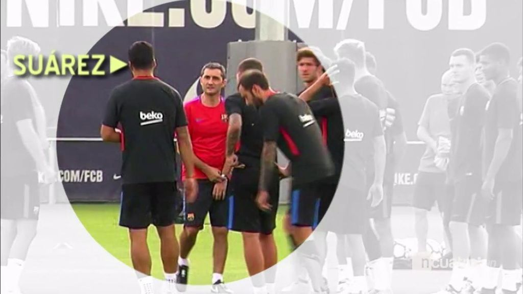 ¡El primer toque! Así avisó Valverde a Luis Suárez de que se terminó el llegar tarde