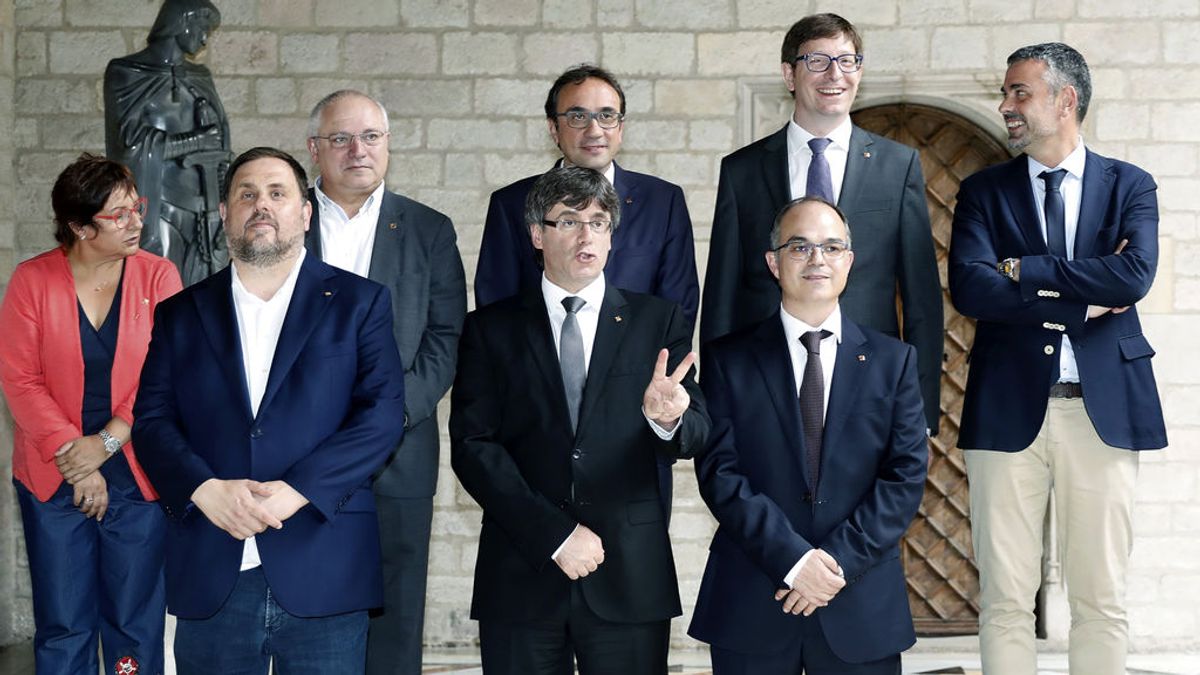 Los nuevos consejeros de Puigdemon no juran el Estatut o la Constitución en su toma de posesión