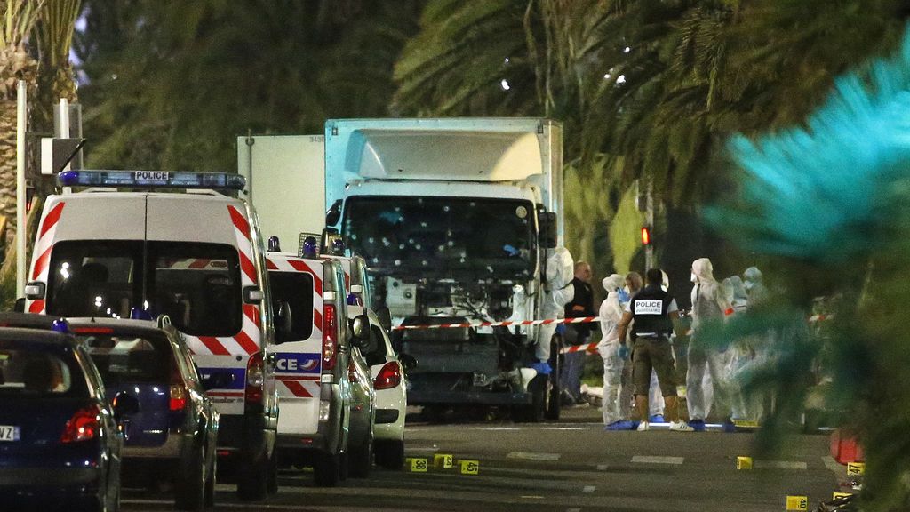 Atentado de Niza: Primer aniversario del ataque terrorista en el que murieron 86 personas