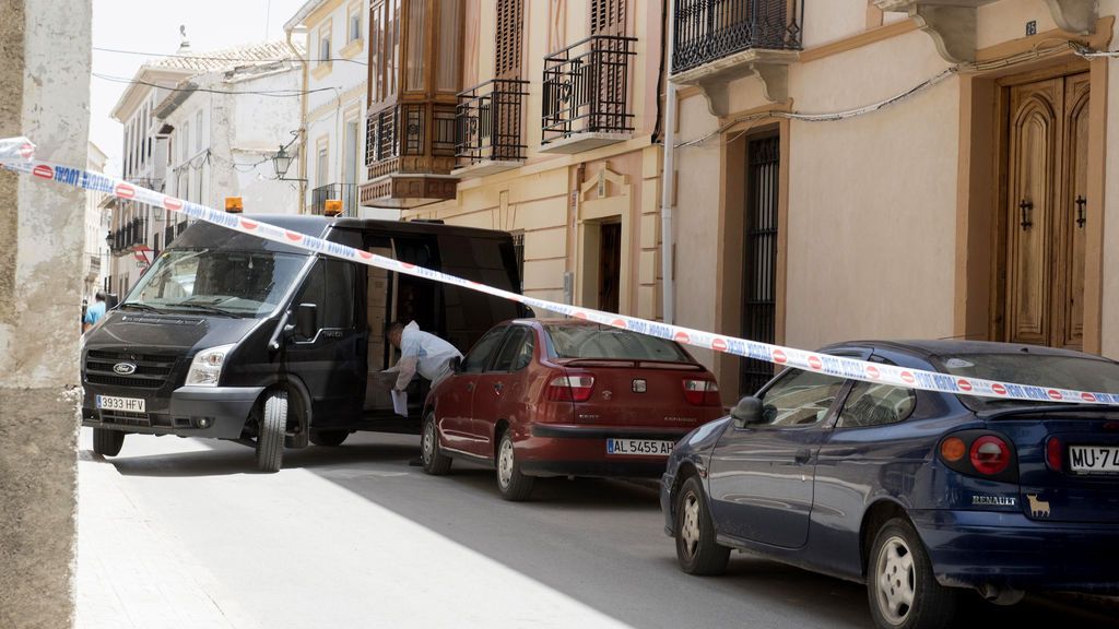 Mata presuntamente a su mujer a hachazos y luego se suicida en Huéscar (Granada)