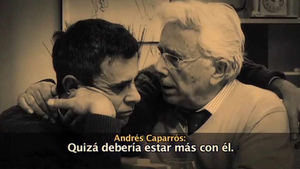 El padre de Alonso Caparrós da el paso y se sienta junto a su hijo en 'Sábado Deluxe'