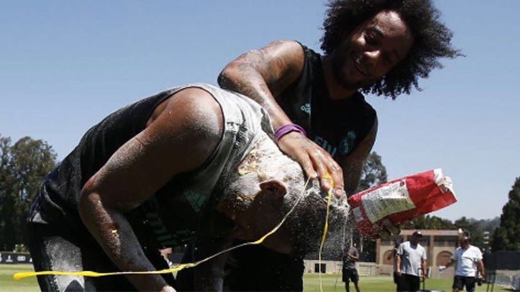 ¡Huevos y harina! El regalo de Marcelo a Danilo por su cumpleaños