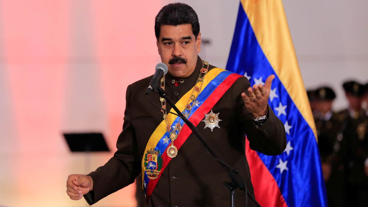Maduro llama a participar en la consulta de la oposición y el ensayo electoral constituyente