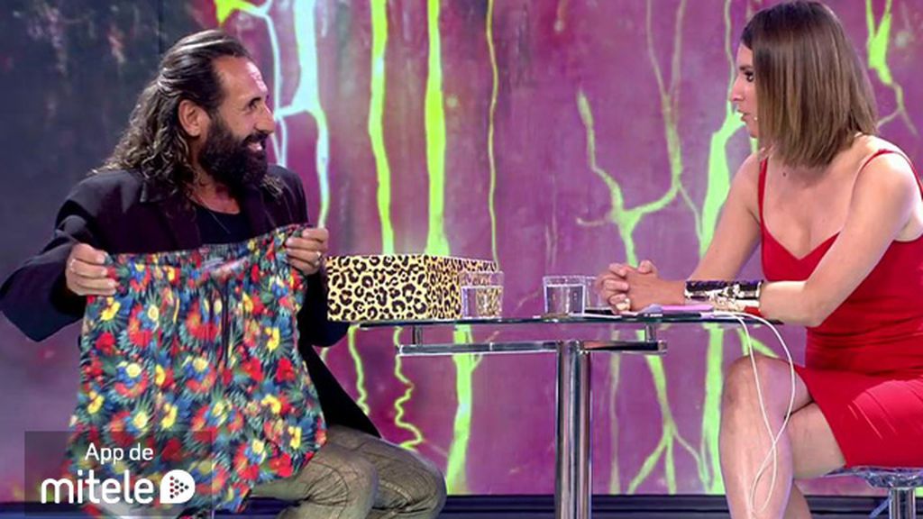 Juan Miguel bañador