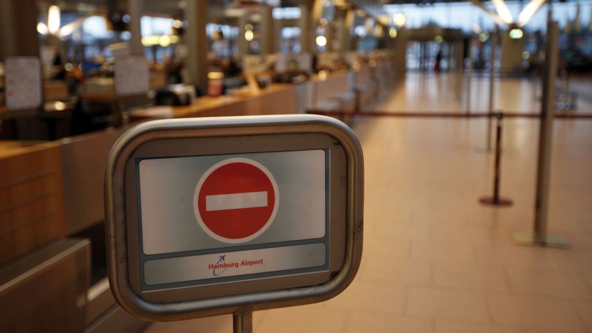 Detenido un turista en un aeropuerto alemán por no pagar 8 euros de una multa