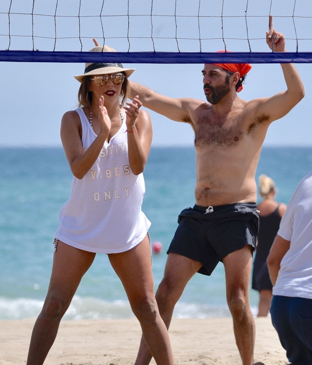 Eva Longoria sí que sabe: Costa del Sol, Voley playa, risas y familia