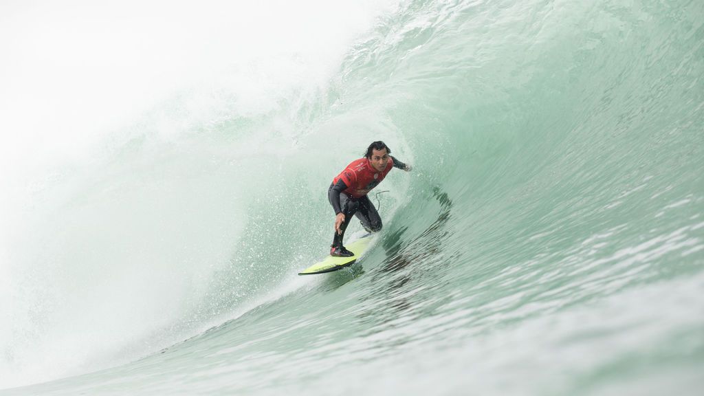 Récord de participantes en nueva fecha de campeonato mundial de surf en Chile